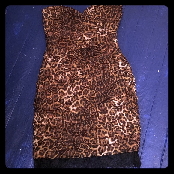 NWT BCBG MAXAZARIA Strapless Leopard Mini Dress 10 - Picture 4 of 7